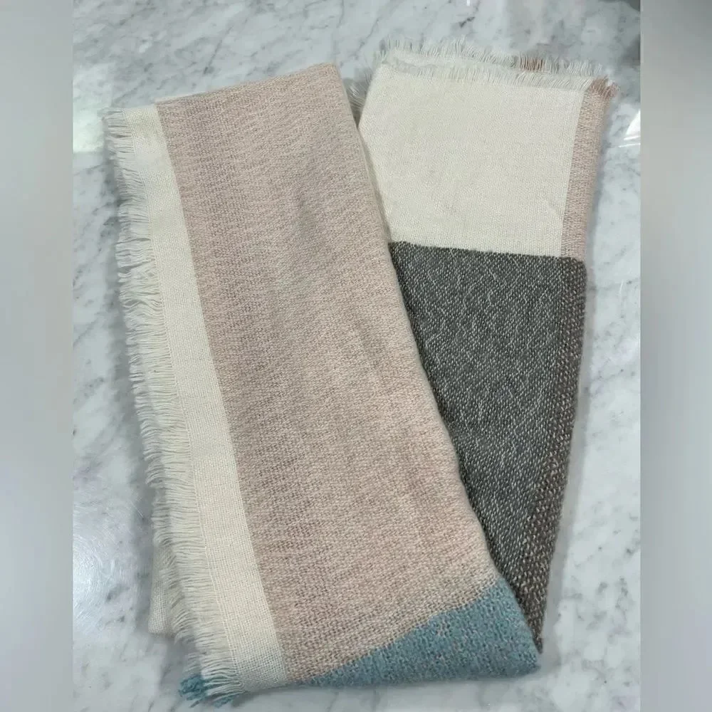 NWT Lauren Conrad Super Soft Scarf Cozy Wrap One Size